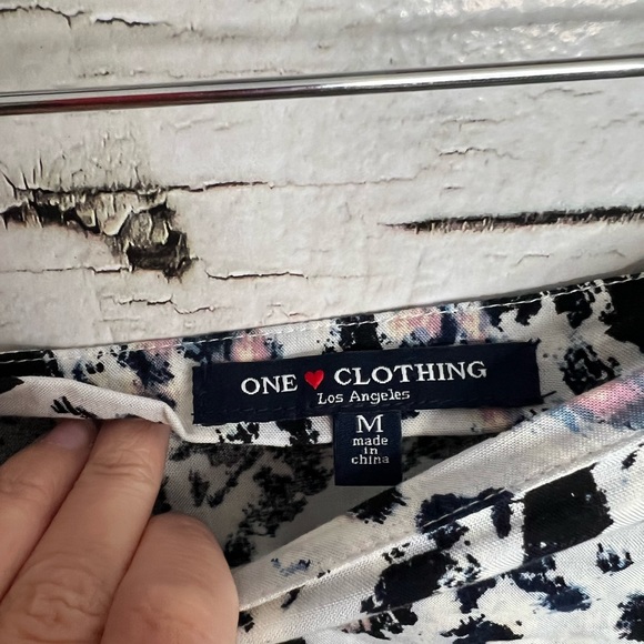 One clothing white black leopard print mini skirt size medium - Picture 7 of 7